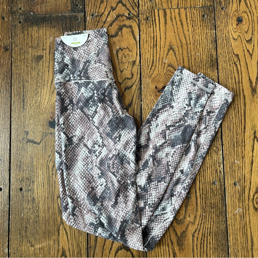 AERIE OFFLINE Real Me Brown Snake Skin Print Hi-Rise long 7/8 Leggings S